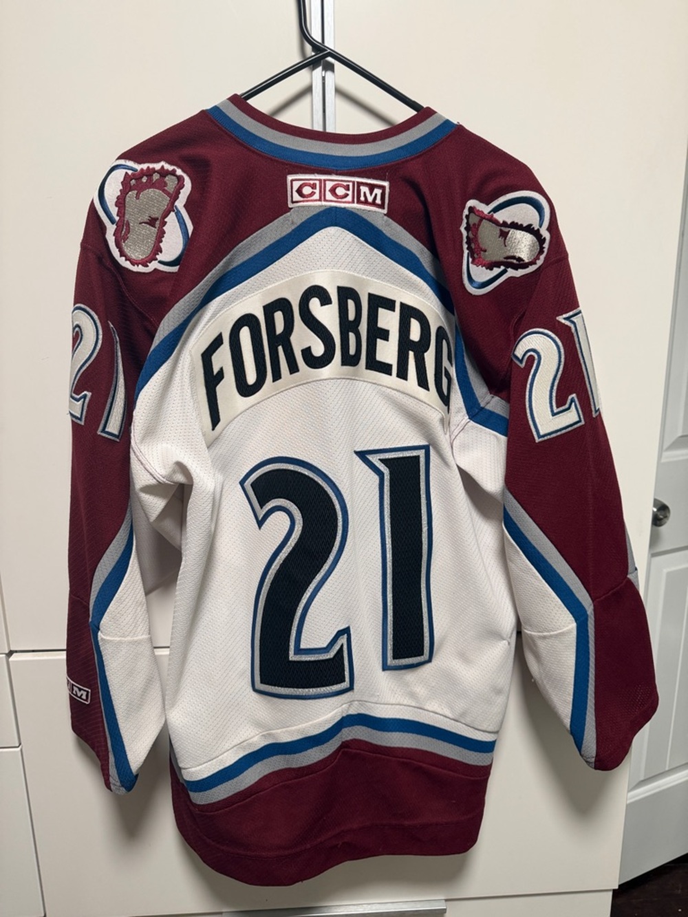 Avalanche Hockey Jersey - #21 Forsberg